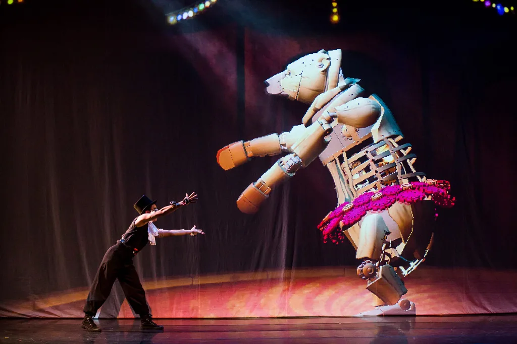 2016-future-circus image