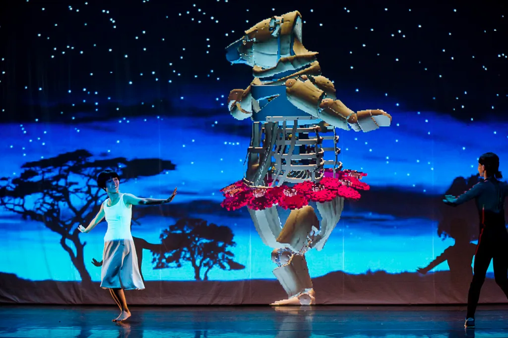 2016-future-circus image